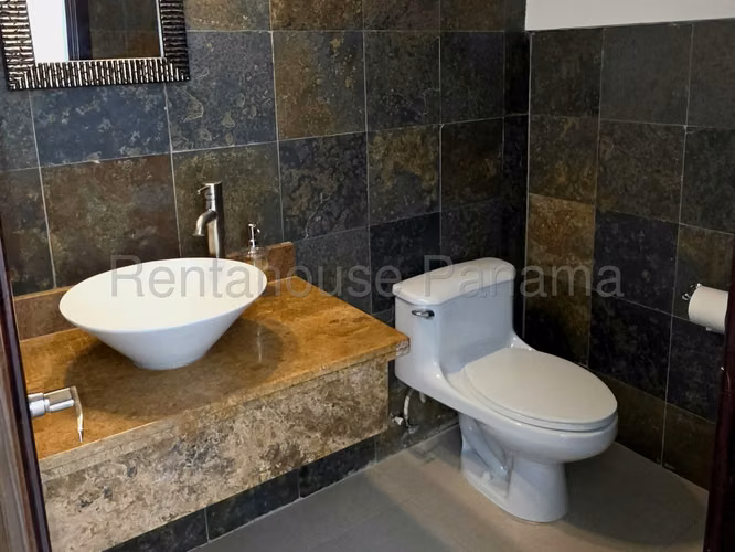 Alquiler de Casa en Cocoli Country Club Tucan Solo Cliente Directo LFC