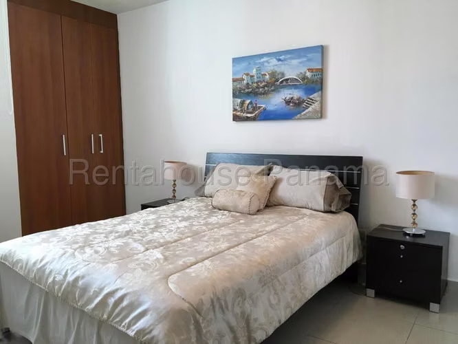 Alquiler de apartamento amoblado Pacific Sea Paitilla