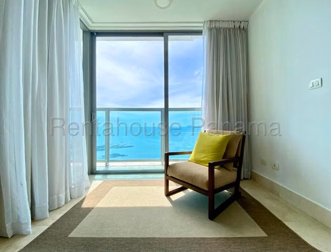 Alquiler de apartamento amoblado en el PH Yoo Avenida Balboa