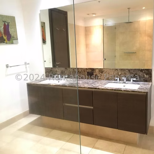 Apartamento 153m2 en venta en PH TOC Punta Pacífica