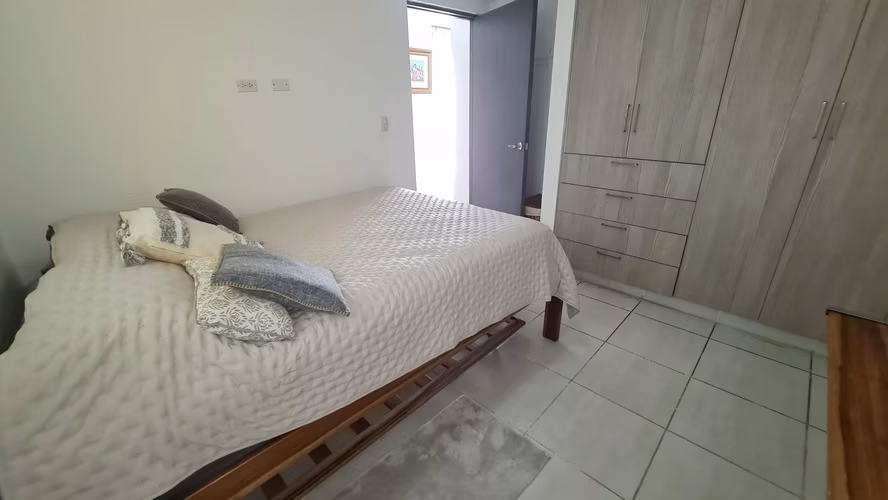 Apartamento PH Metropolitan Park Carrasquilla - Amoblado
