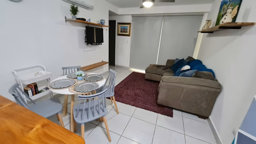 Apartamento PH Metropolitan Park Carrasquilla - Amoblado
