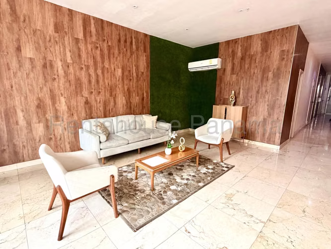Alquiler de Apartamento recién remodelado San Francisico