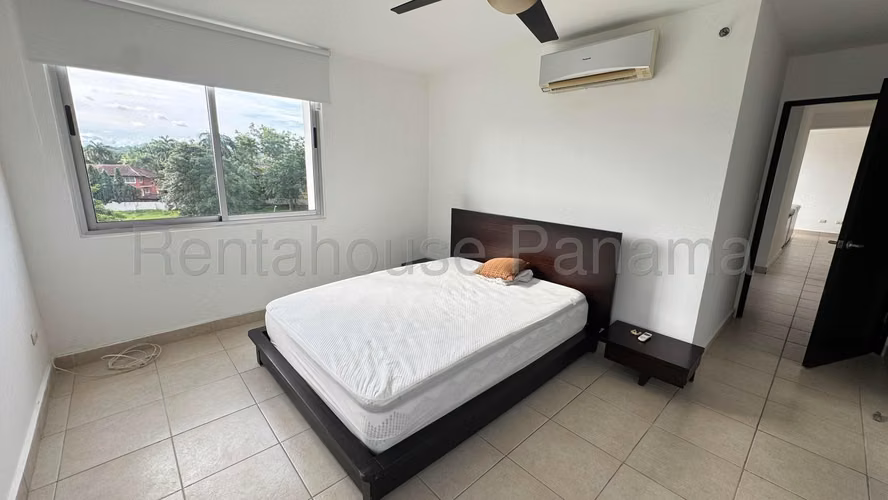 Apartamento en Venta en Clayton. PH CLAYTON PARK. 27LDC54