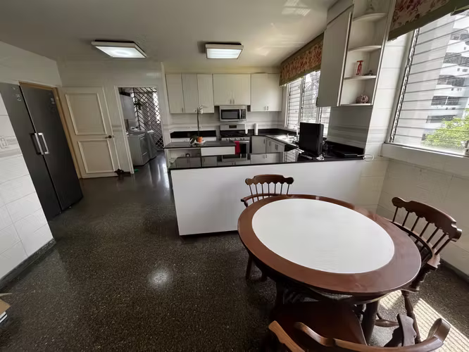 Se vende Apartamento en PH Torre de la Cresta, Bella Vista