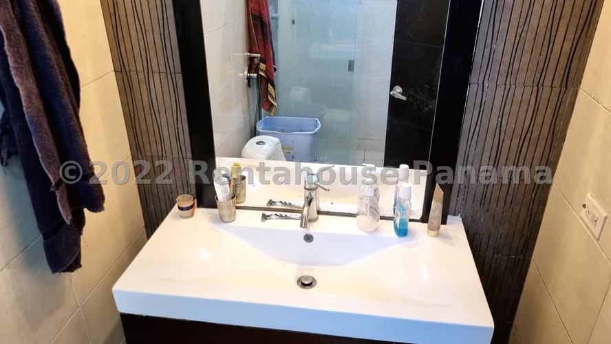 Apartamento en Venta en Clayton. PH CLAYTON PARK. 27LDC600