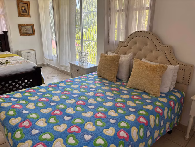 Venta de Casa Amoblada Frente al Mar en San Carlos Las Uvas - YP