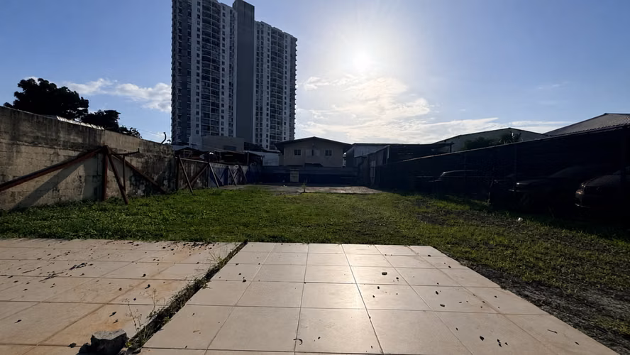 Commercial Land for Lease – Parque Lefevre