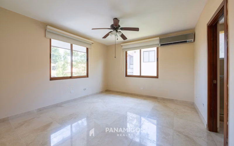 Casa en venta en Senderos de Camino de Cruces - Ancón