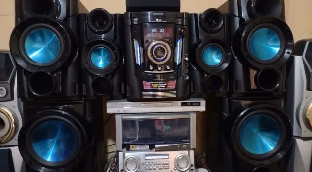 EQUIPO DE SONIDO DE 13000W