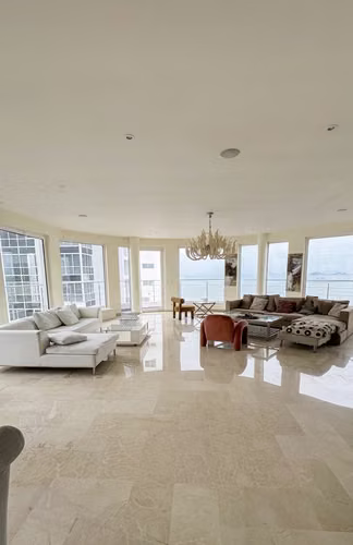 Exclusivo Apartamento en Venta en PH Belvedere