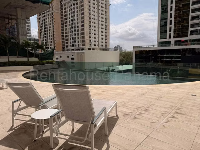 Venta de Apartamento en Costa del Este, PH Lumiere