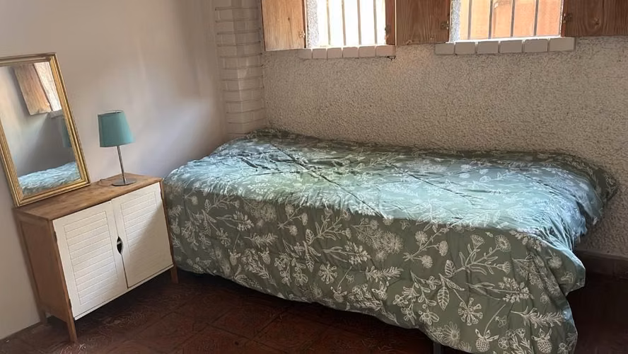 Habitación con Entrada independiente
