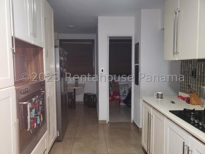 Casa en venta de 336m2 en Brisas del Golf