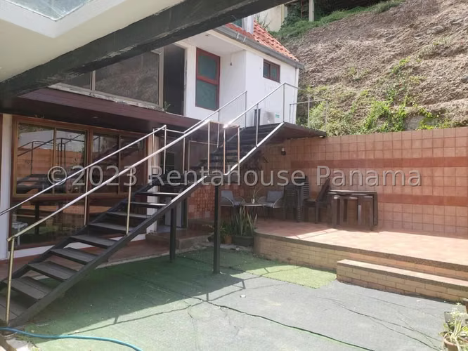 Casa en venta de 336m2 en Brisas del Golf