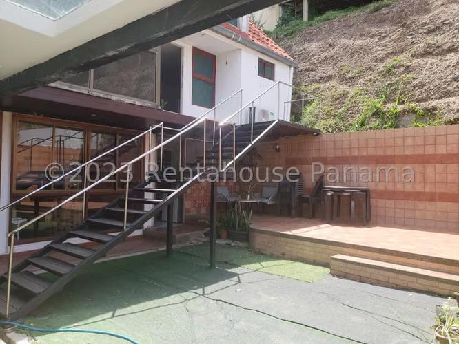 Casa en venta de 336m2 en Brisas del Golf