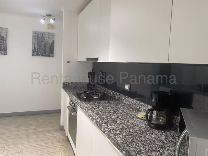 Apartamento de 97m2 amoblado en Atlapa en alquiler AMD