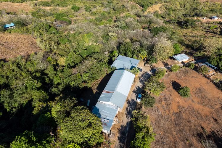Finca de Desarrollo de 26 Hectáreas con Vistas al Mar y Montaña en El Cope