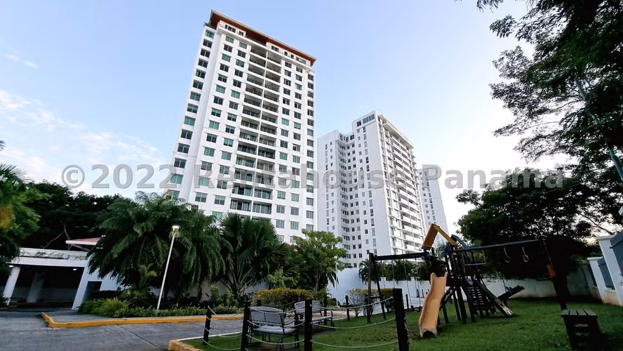 APARTMENT FOR SALE IN CLAYTON ABS