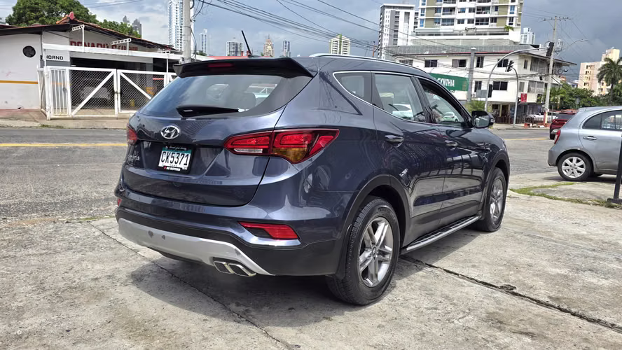 HYUNDAI SANTA FE, AÑO 2018 - Imagen 5