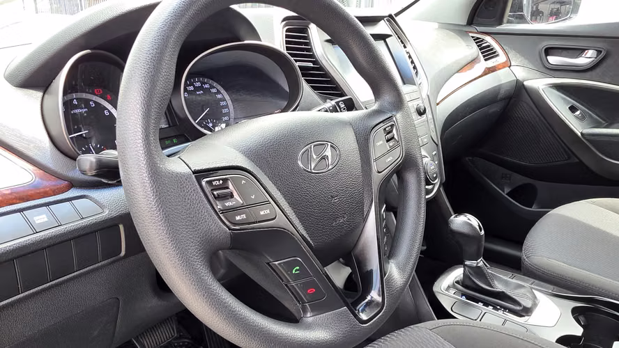 HYUNDAI SANTA FE, AÑO 2018 - Imagen 12