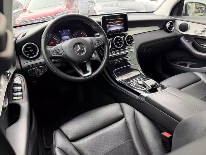 Mercedes GLC 250 Amg 2017