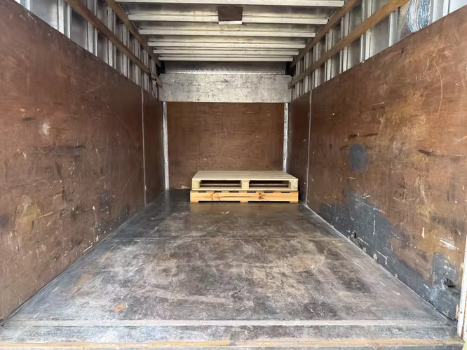 Mitsubishi Fuso 2016
