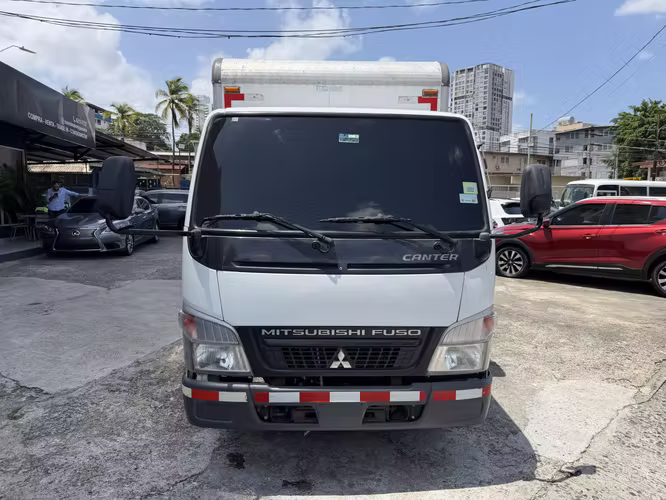 Mitsubishi Fuso 2016