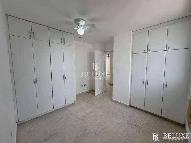 VENTA DE APARTAMENTO EN PH PLAZA 77, VÍA ARGENTINA (10)