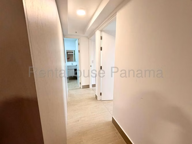 Apartamento en Alquiler en Bella Vista JG