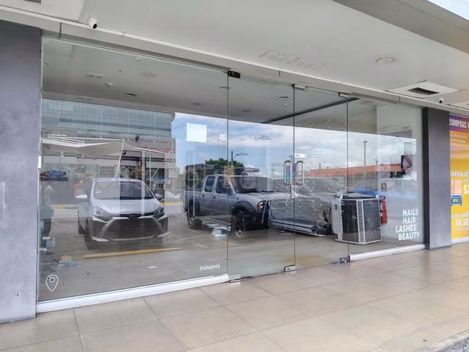 Local Comercial en Alquiler en Condado del Rey JG