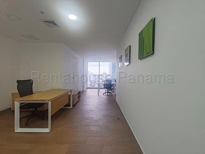 Oficina Comercial en Alquiler en Obarrio JG