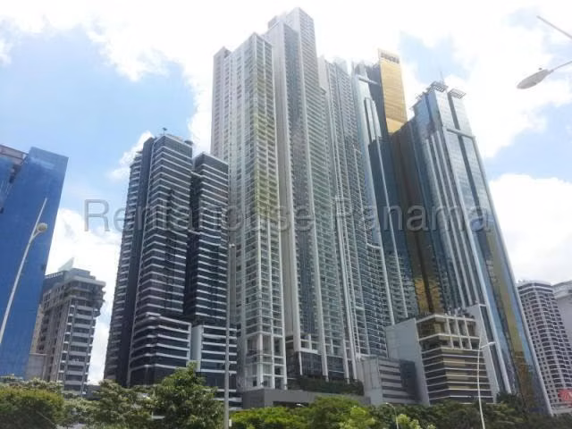 Apartment for Rent on Avenida Balboa JG