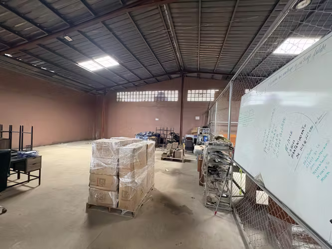 Galera comercial en venta - Tanara, Chepo