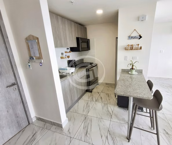 Venta Apartamento Listo para Alquilar en The Sands Piso Alto. La mejor Vista al Mar