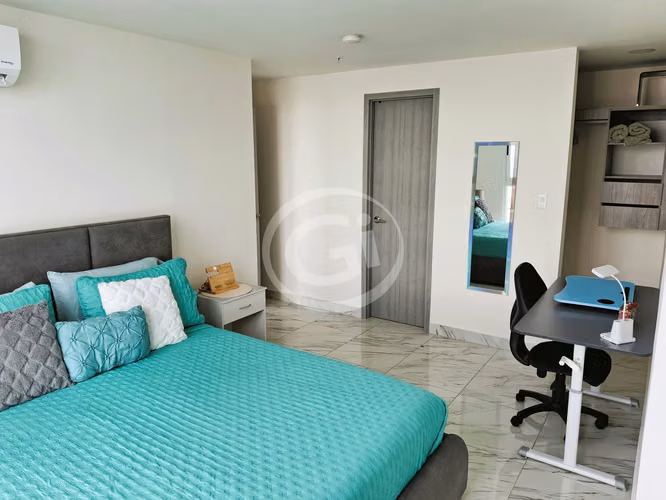 Venta Apartamento Listo para Alquilar en The Sands Piso Alto. La mejor Vista al Mar