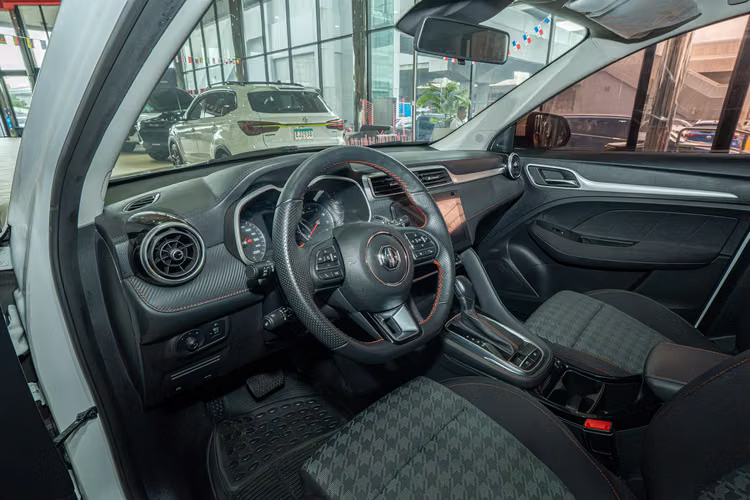 CAMIONETA MGZX_SPORT EN PERFECTAS CONDICIONES