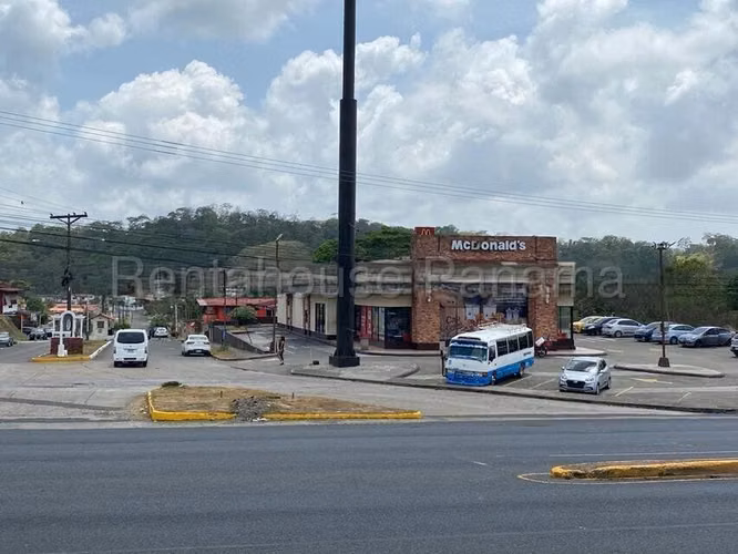 VENDO Terreno ubicado en Sabanitas Colon.