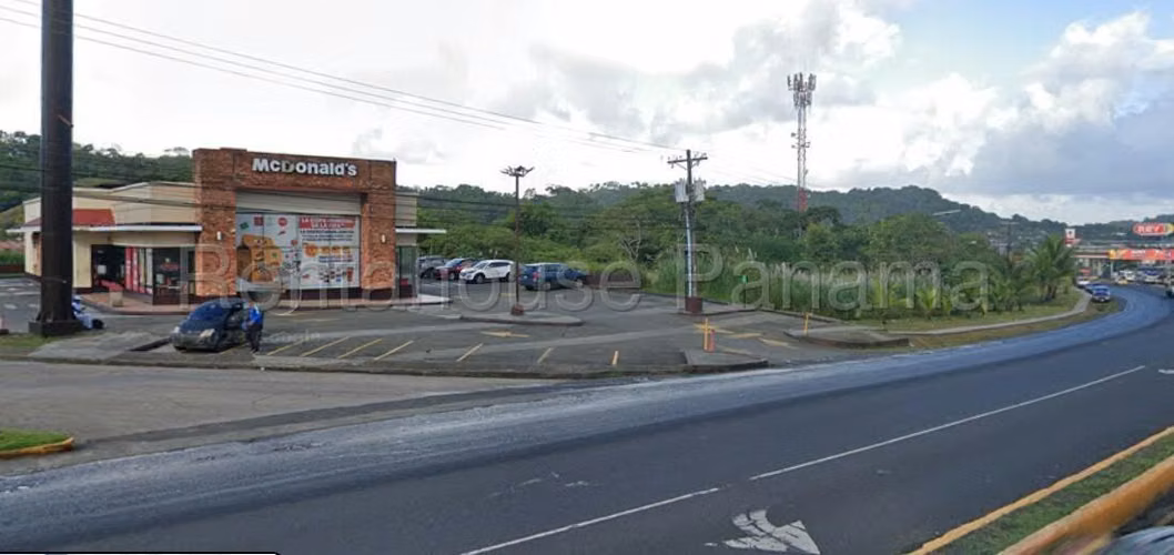 VENDO Terreno ubicado en Sabanitas Colon.