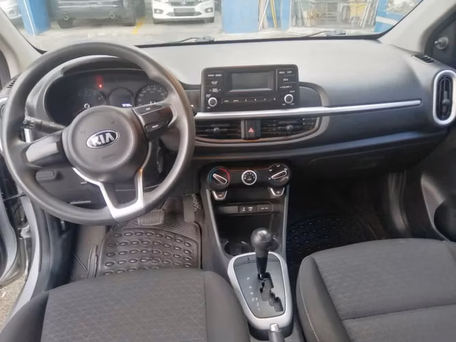 Se Alquila Kia Picanto
