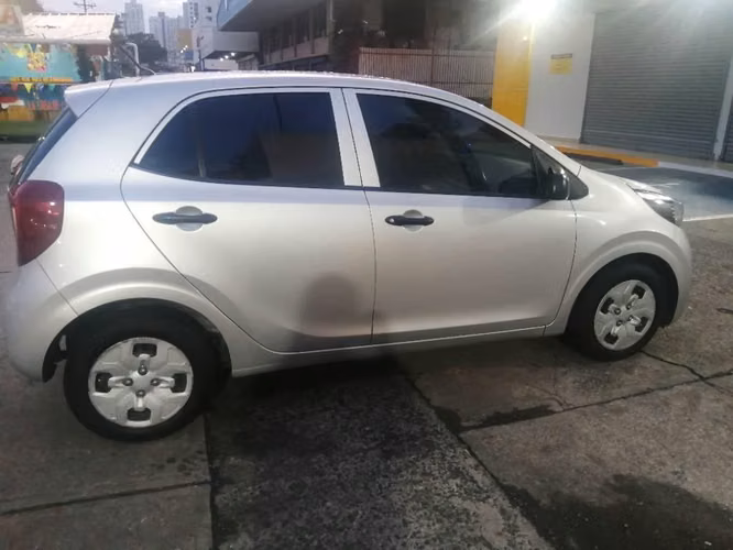 Se Alquila Kia Picanto