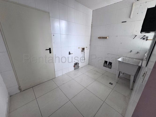 Venta Apartamento Avenida Balboa - YD