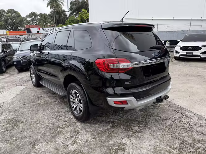 Ford Everest 2019