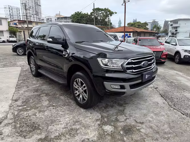 Ford Everest 2019