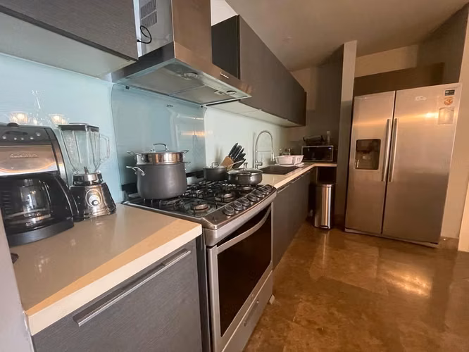 Vendo Apartamento en Avenida Balboa LC26-1517