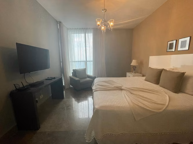 Vendo Apartamento en Avenida Balboa LC26-1517