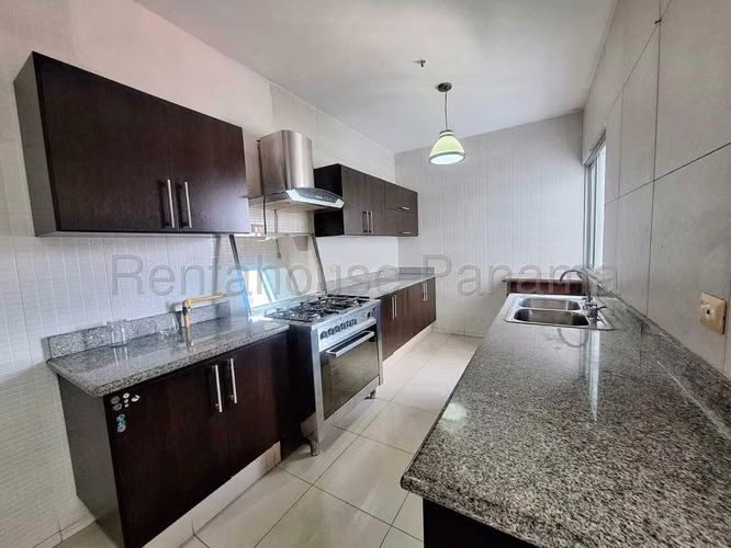 Apartamento En Venta En San Francisco SYH