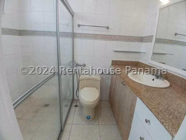 Vendo Apartamento en San Francisco LC24-5967