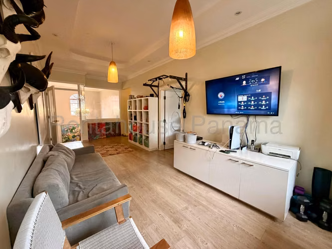 Se Vende Casa en Costa del Este MDV27-631