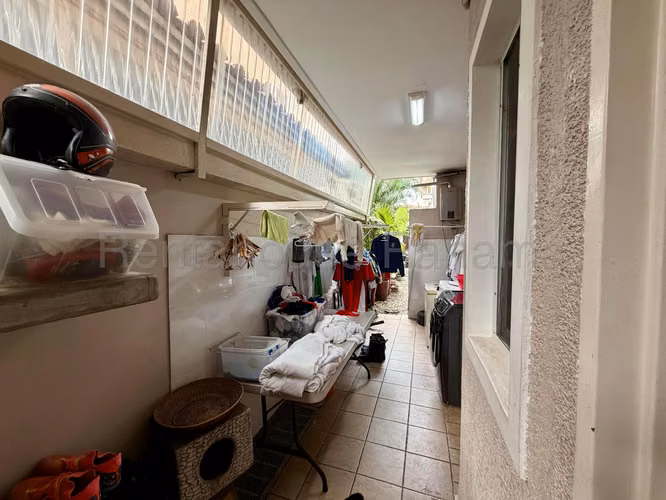 Se Vende Casa en Costa del Este MDV27-631